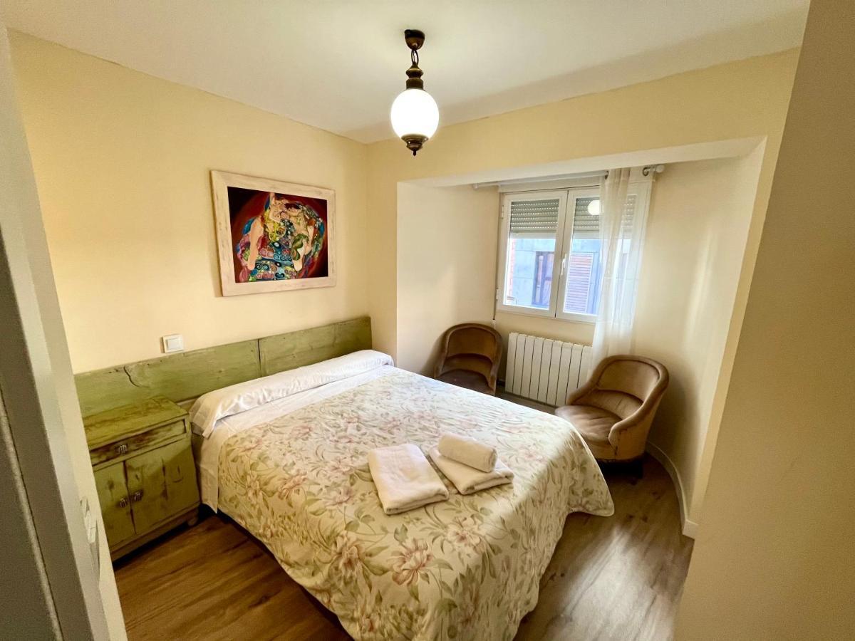 Atuaire Home Vivienda En Perfecta Ubicacion Al Lado De La Catedral De Burgo 외부 사진