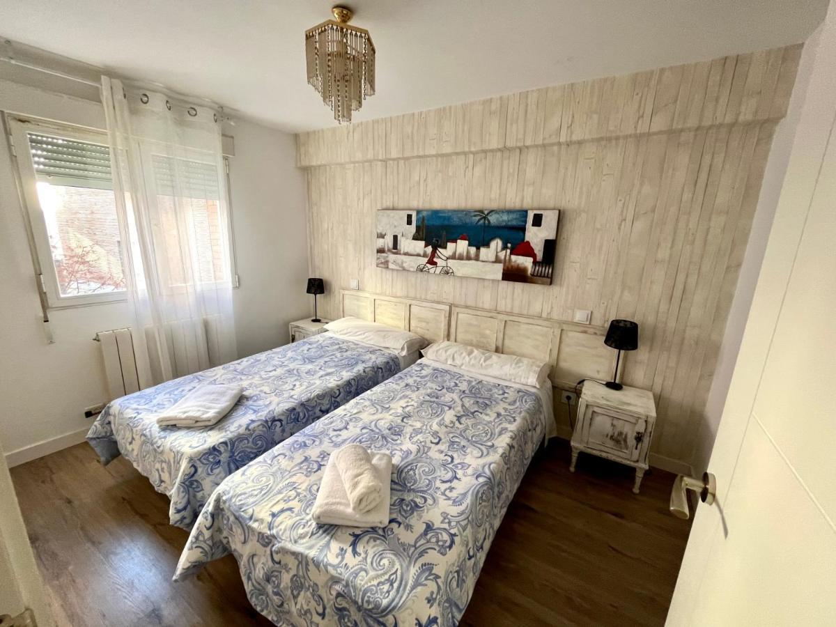 Atuaire Home Vivienda En Perfecta Ubicacion Al Lado De La Catedral De Burgo 외부 사진