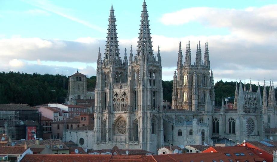 Vivienda En Perfecta Ubicacion Al Lado De La Catedral De Burgos Atuaire 아파트 외부 사진