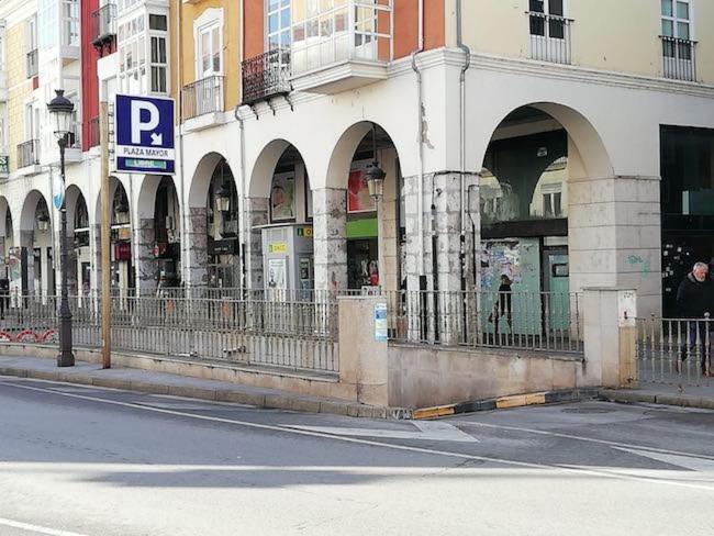 Vivienda En Perfecta Ubicacion Al Lado De La Catedral De Burgos Atuaire 아파트 외부 사진